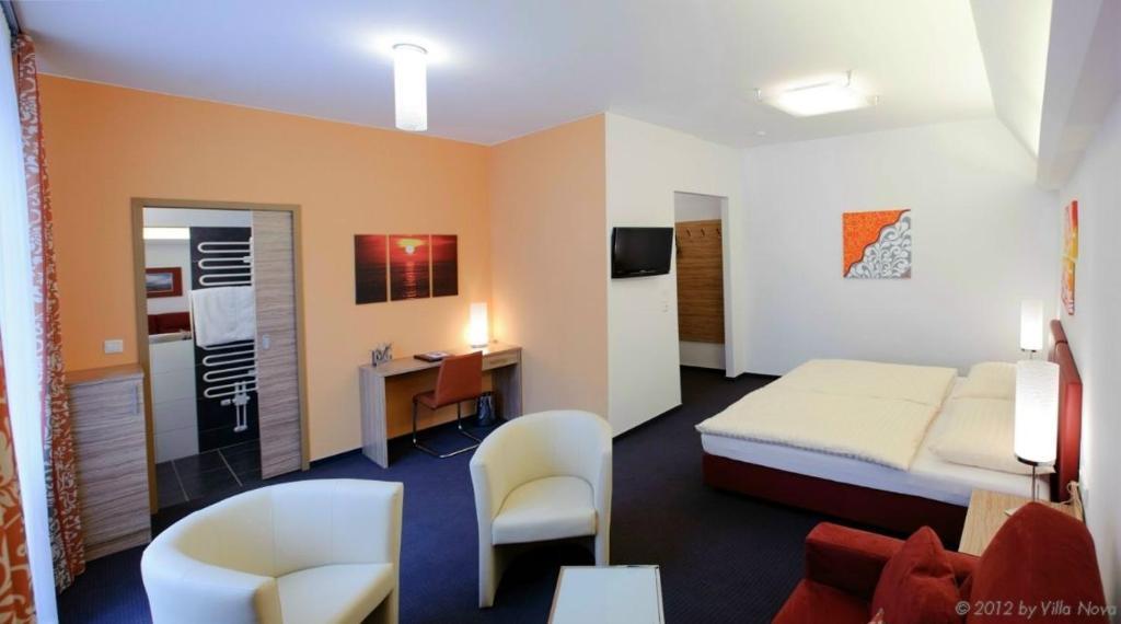 Villa Nova - Hotel Garni Вайдхофен ан дер Ибс Стая снимка
