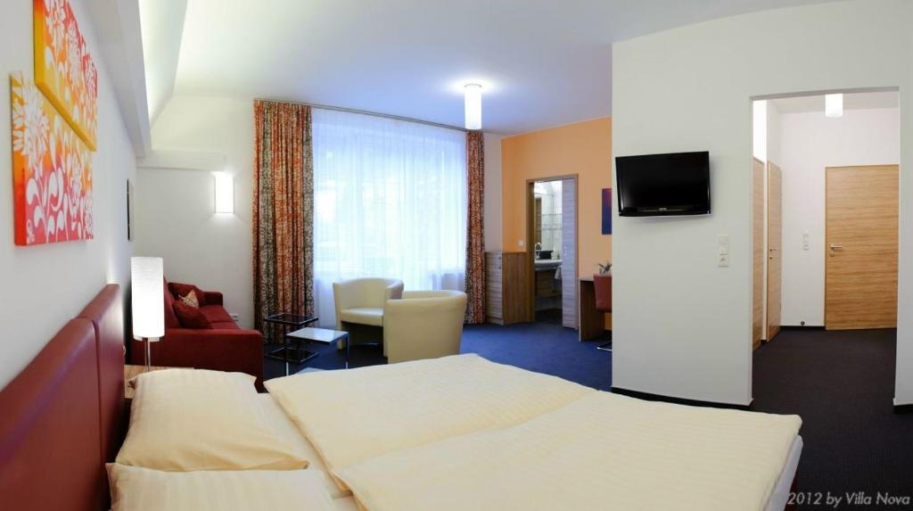 Villa Nova - Hotel Garni Вайдхофен ан дер Ибс Стая снимка